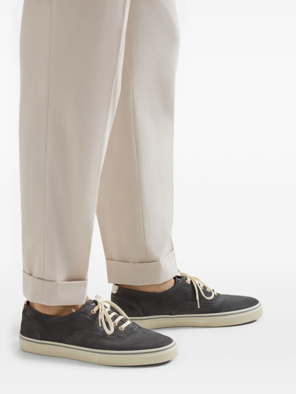 Brunello Cucinelli Omgekeerde sneakers van kalfsleer Grijs