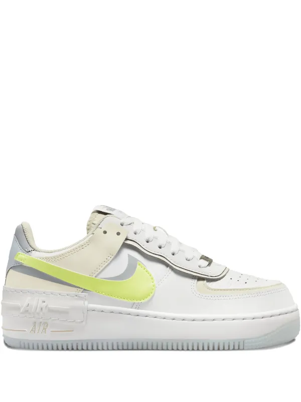 Nike Air Force 1 Shadow スニーカー | ホワイト | FARFETCH JP