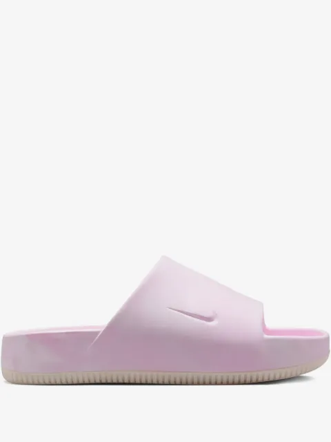 Nike Calm SE tofflor med präglad logotyp