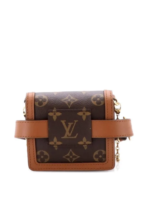 Louis Vuitton Pre-Owned Dauphine Bumbag Reverse Monogram Canvas BB