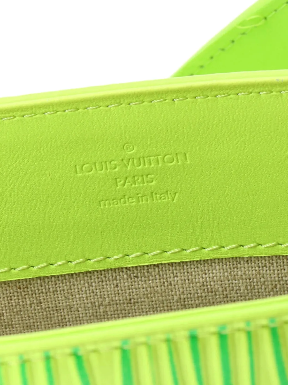 Pre-owned Louis Vuitton X Park Seo-bo Sac Plat Bag Embossed Xl Epi Leather Shoulder Bag In Green