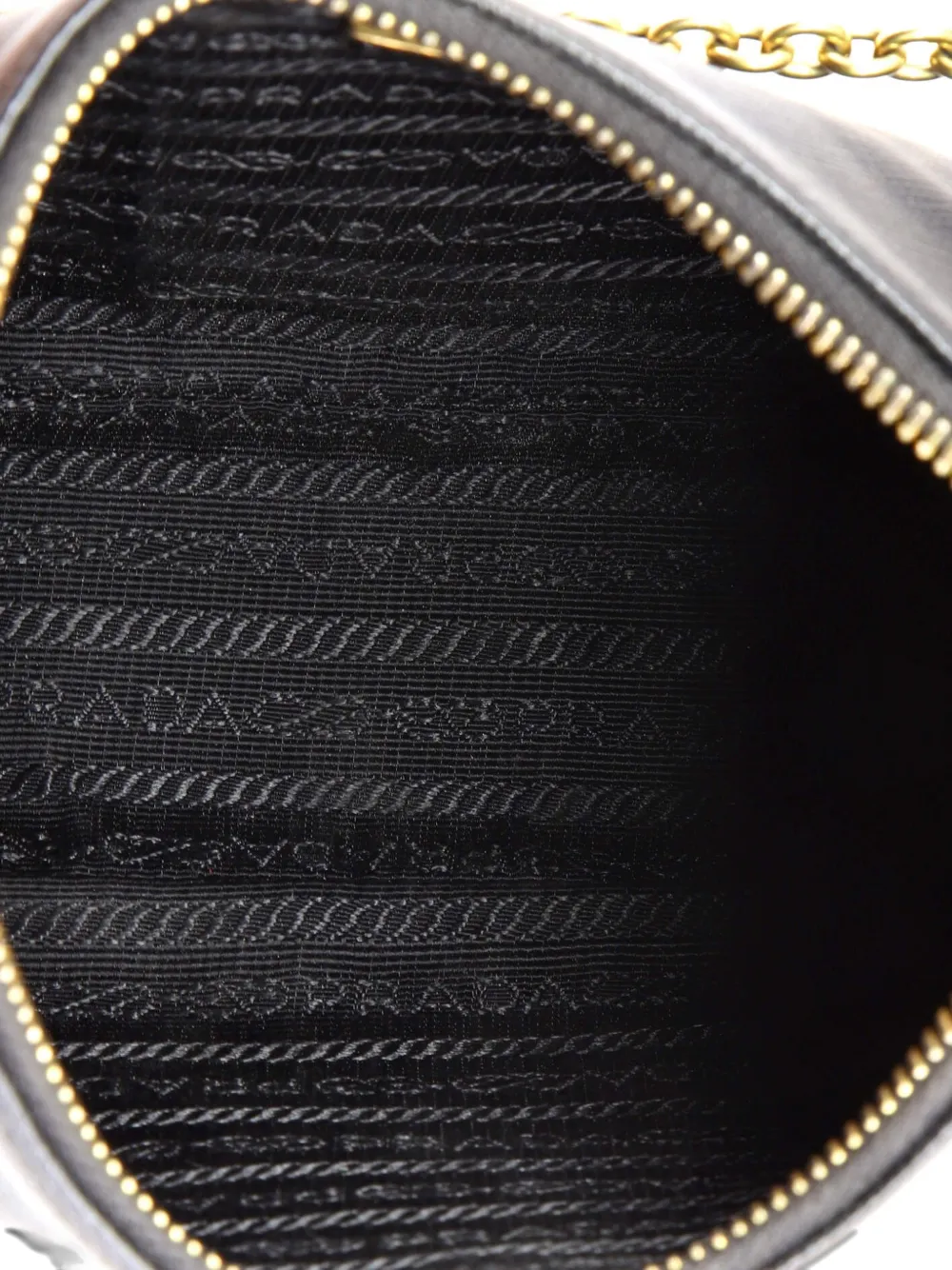 Pre-owned Prada Re-edition 2005 Shoulder Bag Saffiano Leather Small Crossbody Bag In Black