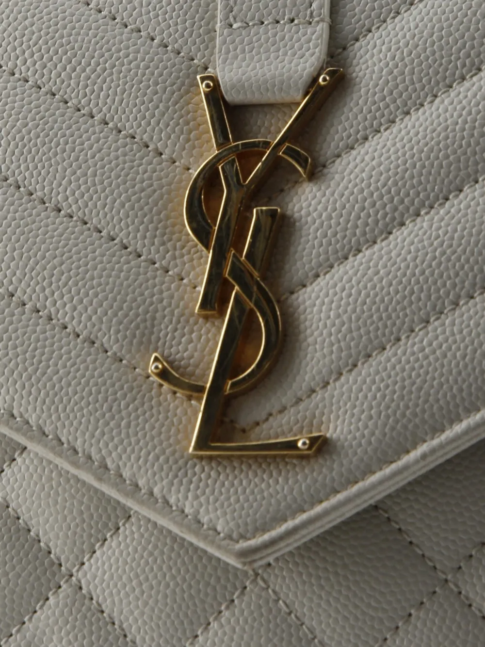 SAINT LAURENT Pre-owned Classic Monogram Chain Wallet Mixed Matelasse Leather Medium Crossbody Bag In Neutral