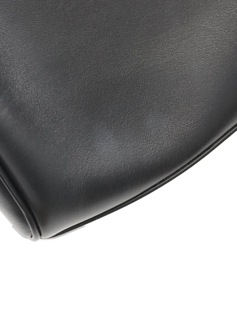 2021-2025 Smooth Calfskin Cuir Triomphe Satchel