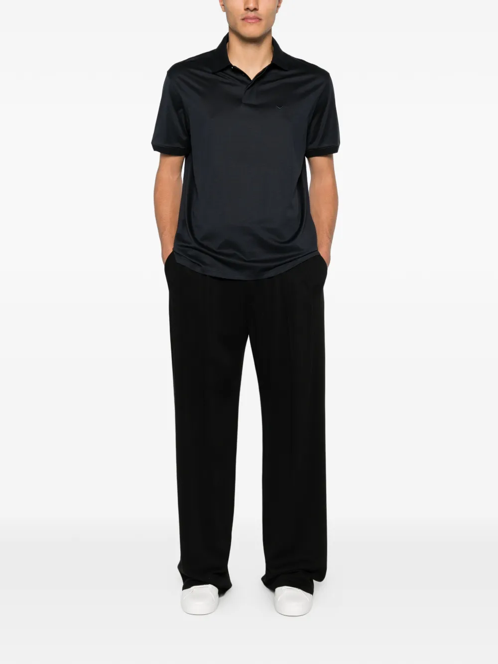 Emporio Armani logo-embroidered polo shirt - Zwart