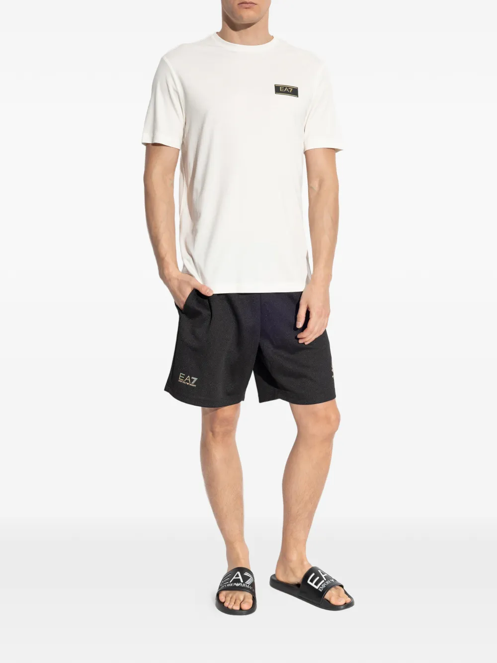 Ea7 Emporio Armani logo-patch T-shirt - Wit