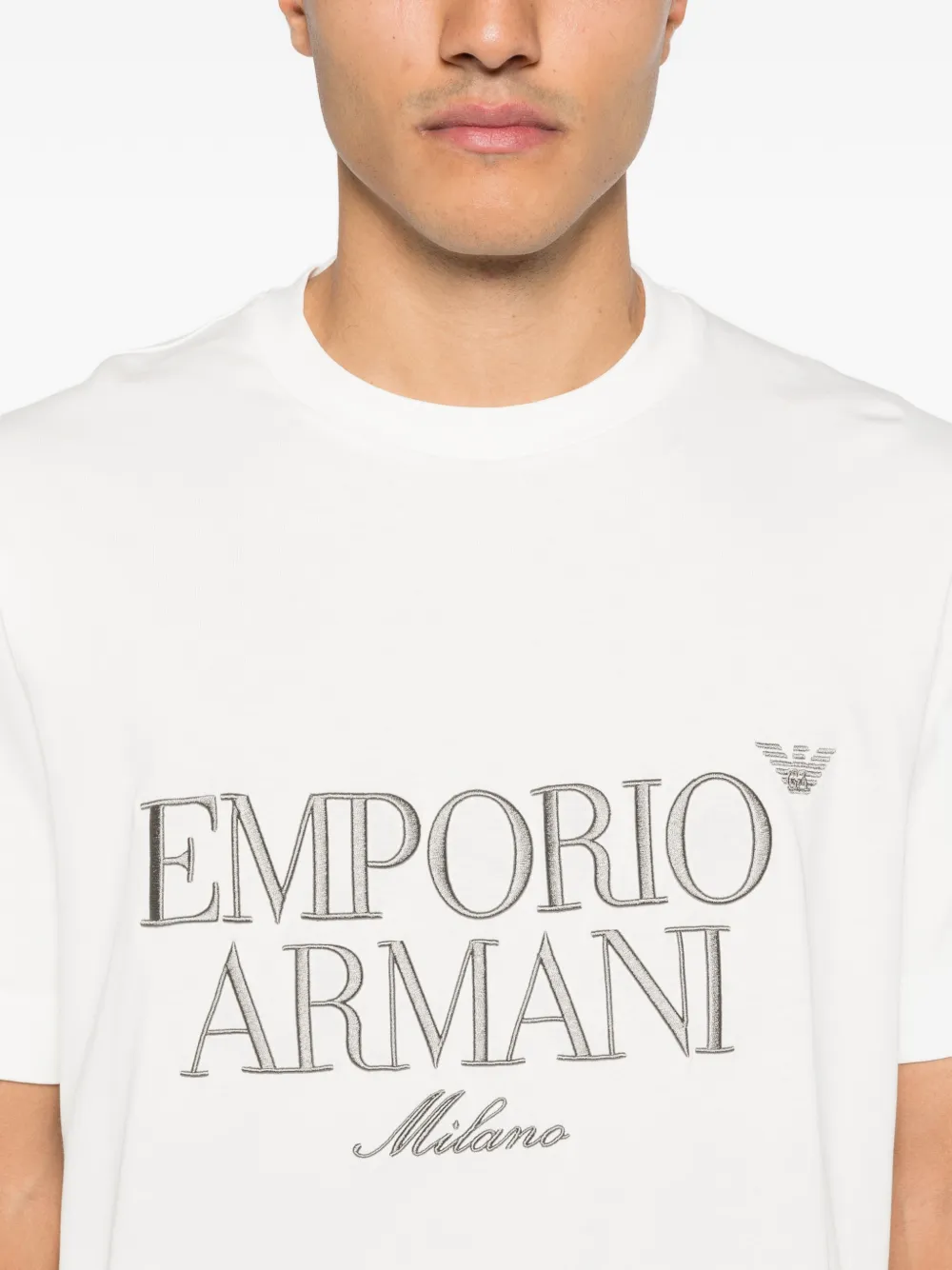 Emporio Armani T-shirt met geborduurd logo Wit