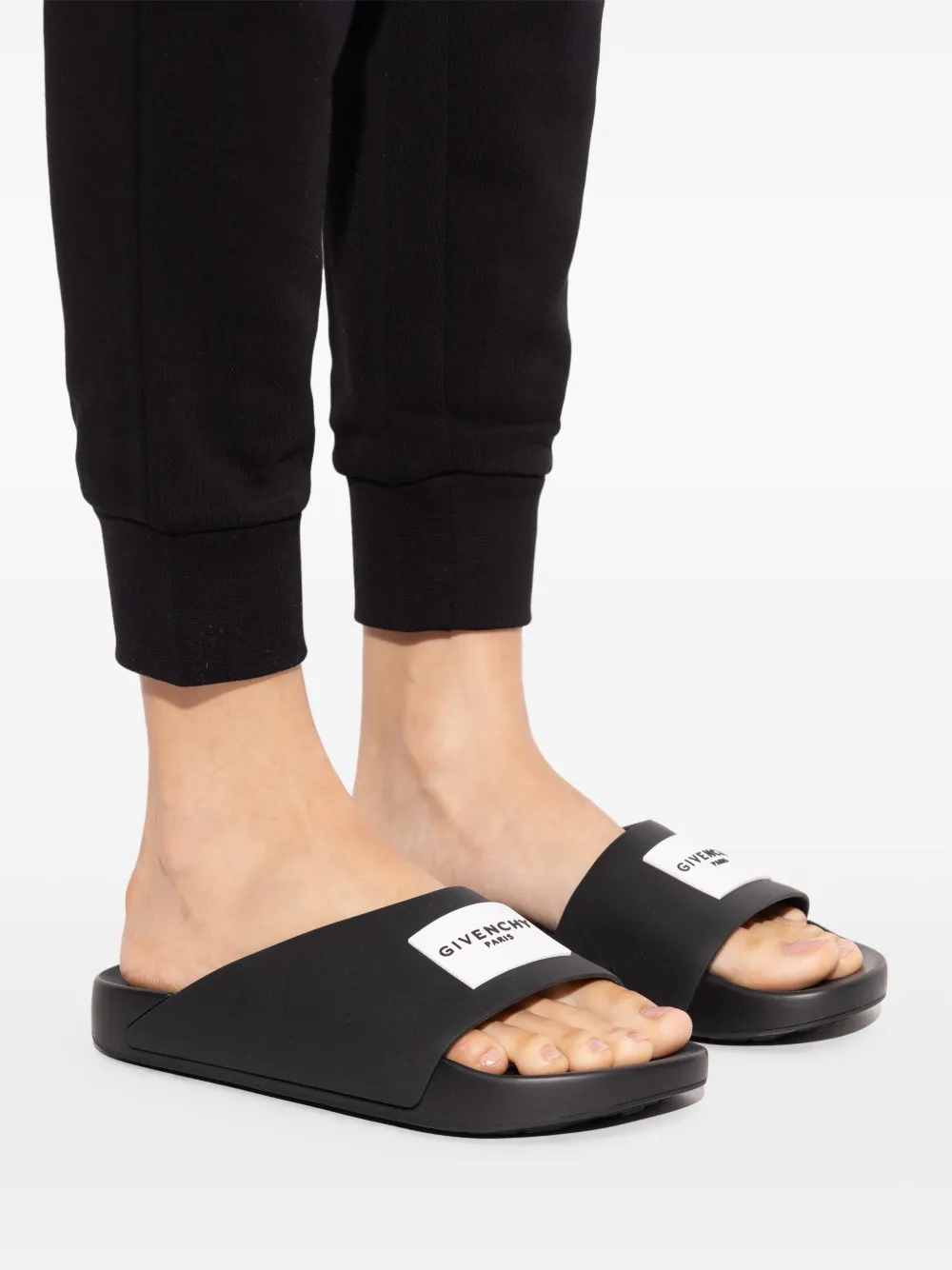 Givenchy Slippers met logodetail Zwart