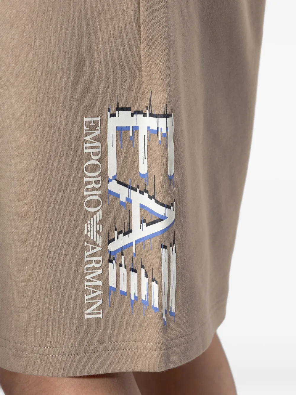 Ea7 Emporio Armani Trainingsshorts met logo Beige