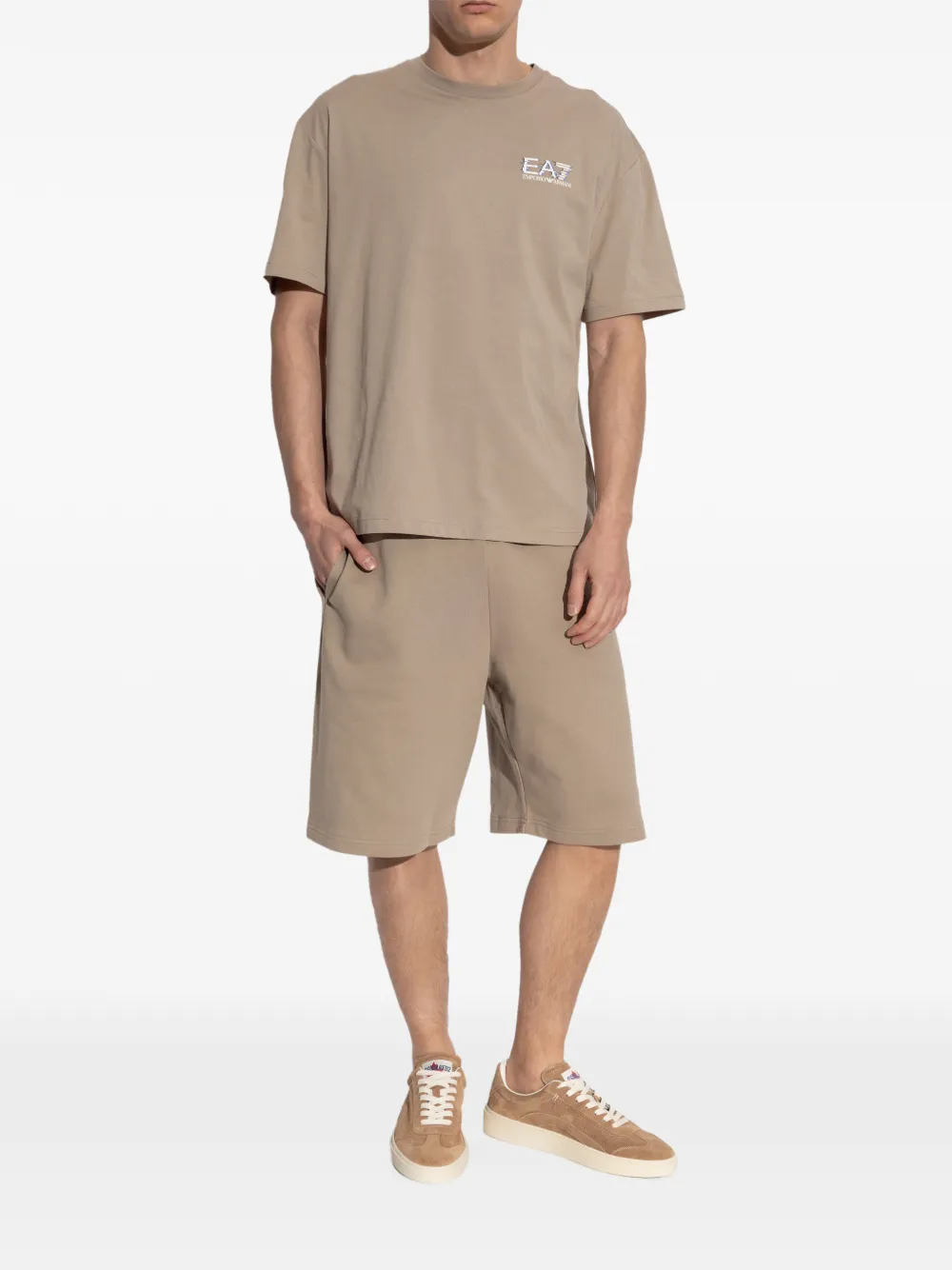 Ea7 Emporio Armani Trainingsshorts met logo Beige