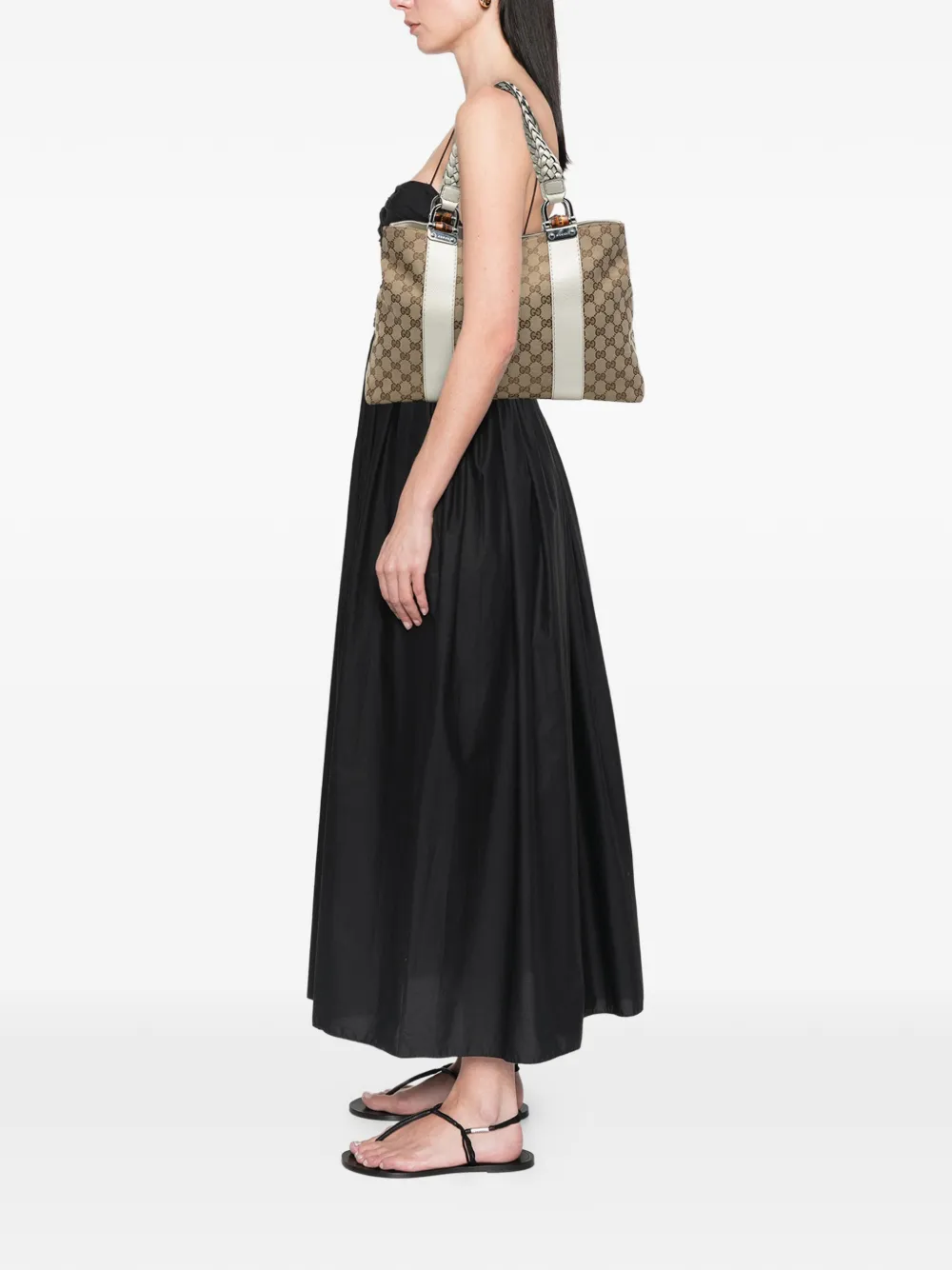 Gucci Pre-Owned 2016-2025 Medium GG Canvas Bamboo Libeccio tote bag | Estilos de archivo | Image 2