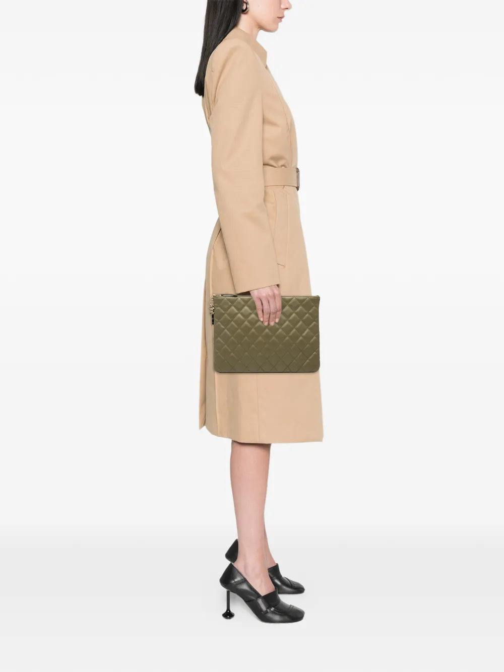 Pre-owned Chanel 2016-2017 Medium Quilted Lambskin Cuba La Habana O Case Clutch Bag In Green