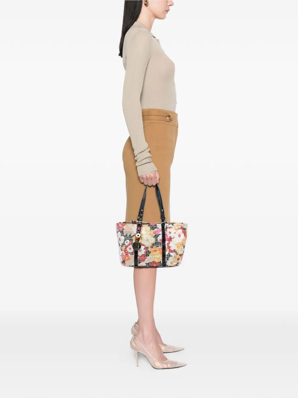 FENDI Pre-owned 2010-2025 Zucchino Canvas Floral Forever Tote Bag In Gray