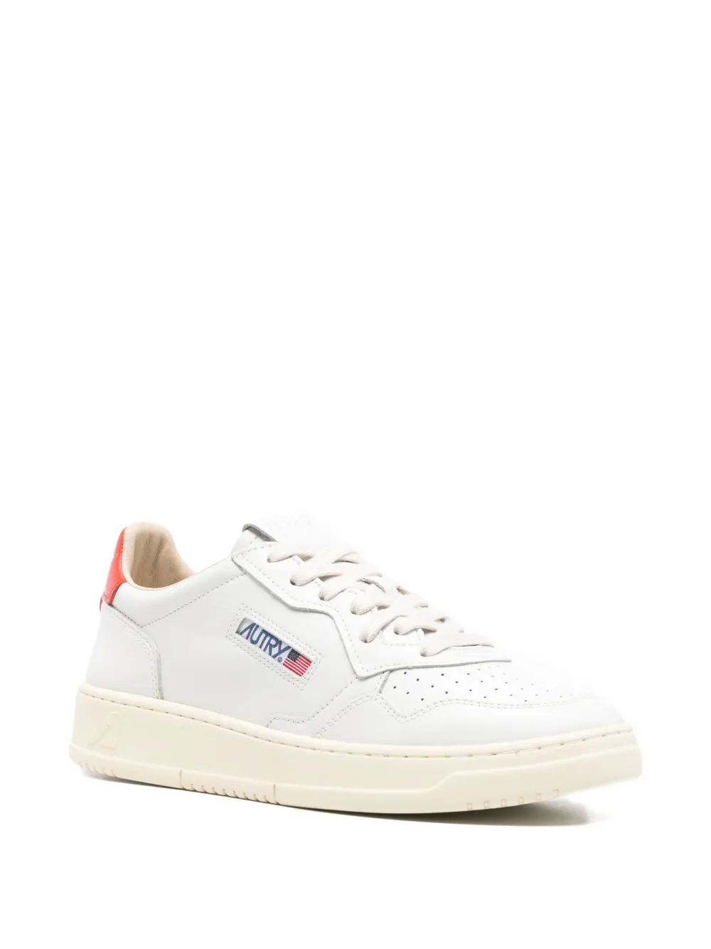 Autry Medalist perforated sneakers | Low-Tops | Image 2