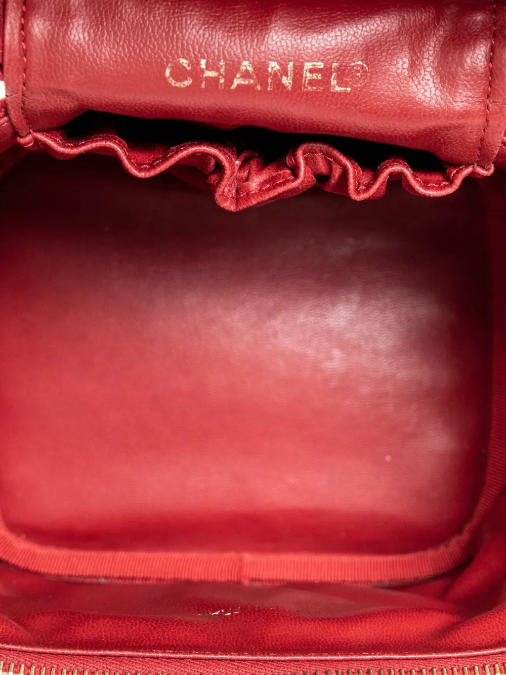 1996-1997 Cc Vanity Case Logo Zip Bag