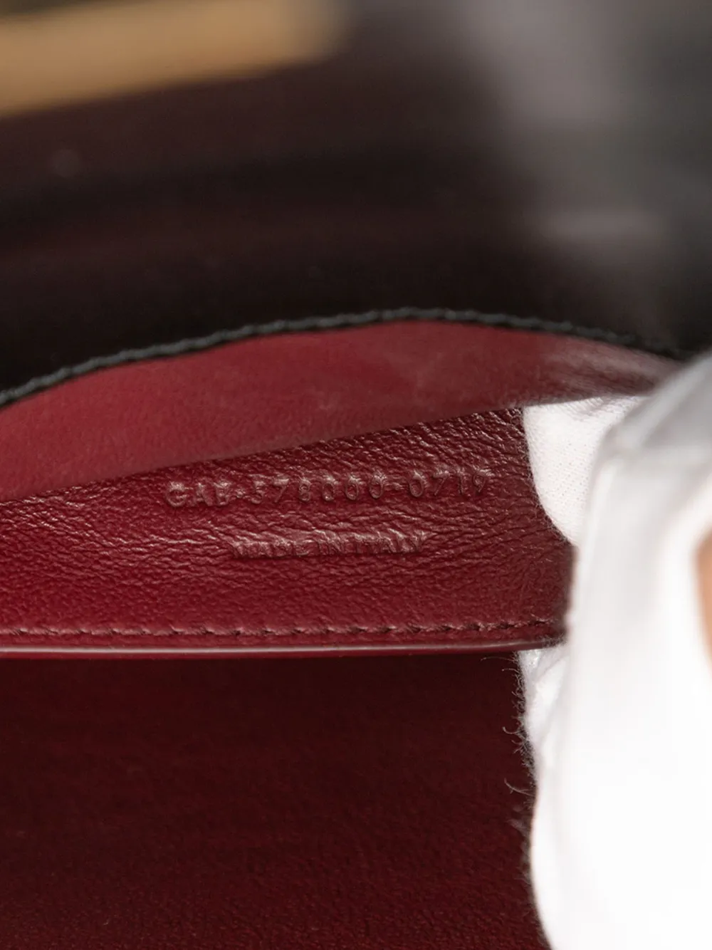 SAINT LAURENT Pre-owned 2019 Medium Calfskin And Suede Classic Monogram Cassandra Top Handle Bag Satchel In Black