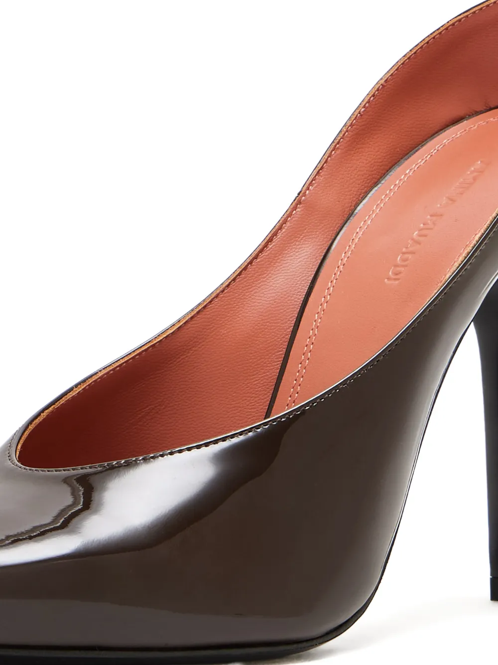 Amina Muaddi 105 mm Anok pumps met puntige neus Bruin