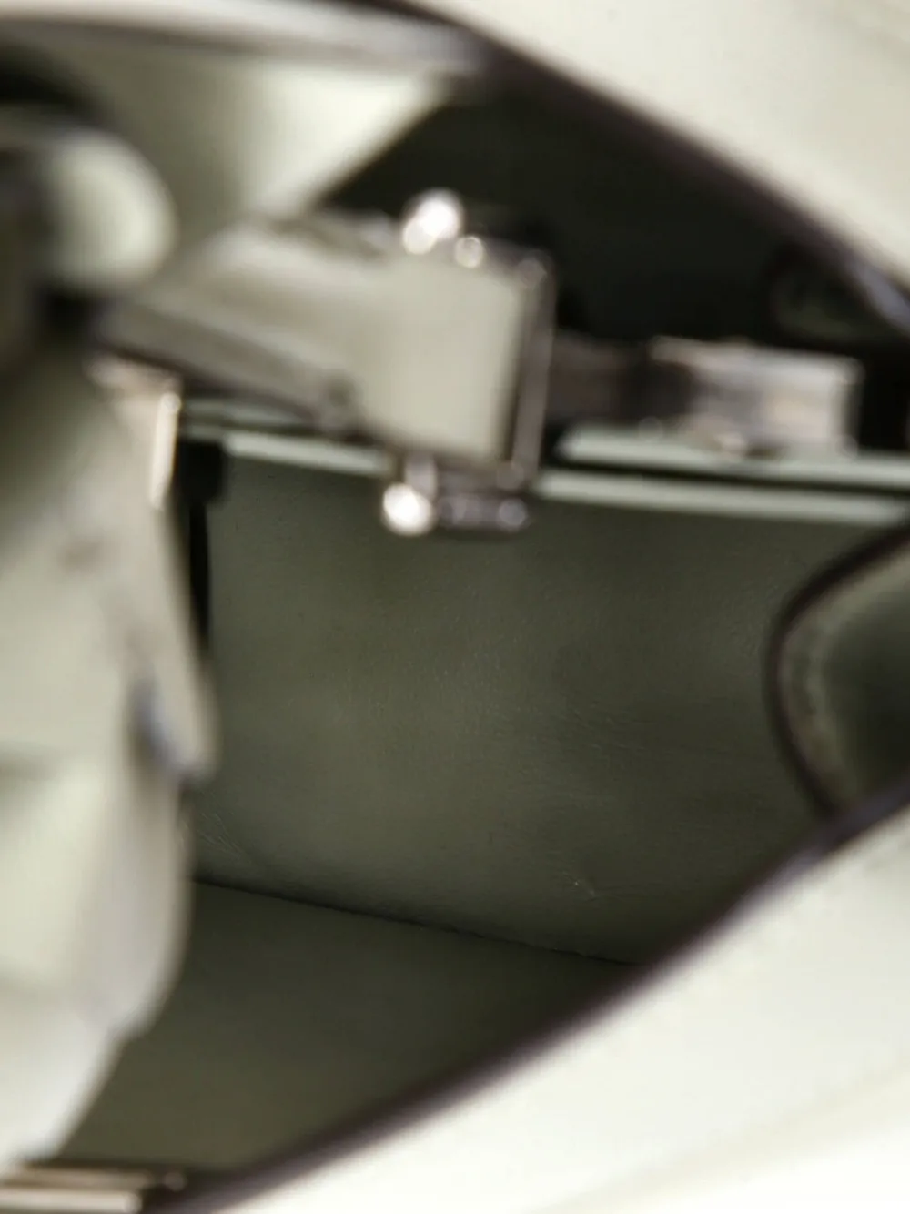 FENDI Pre-owned Peekaboo Iseeu Bag Leather With Embellished Handle Petite Crossbody Bag In Green