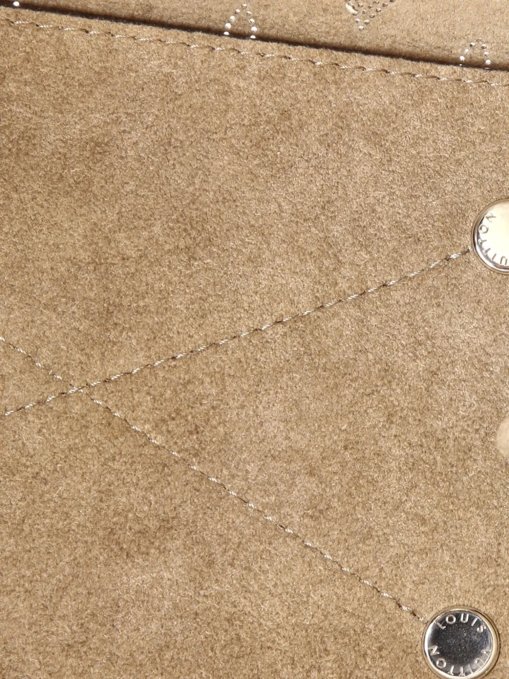 LOUIS VUITTON Pre-owned Bella Mahina Leather Bucket Bag In Neutral