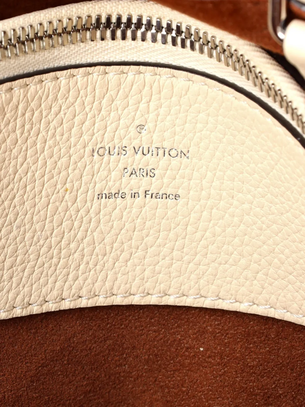 Pre-owned Louis Vuitton Bella Mahina Leather Tote Bag In Neutral