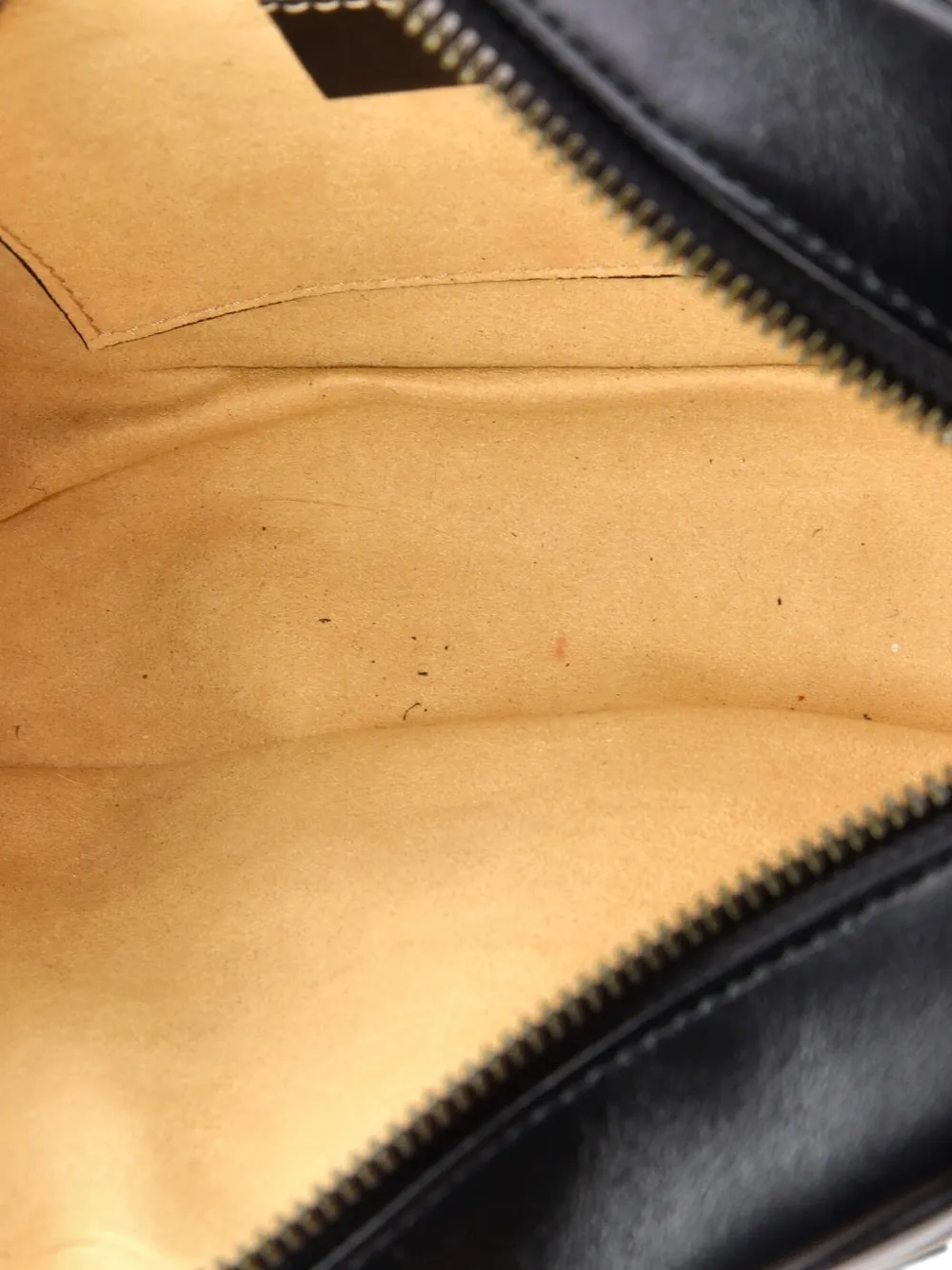 GUCCI Pre-owned Gg Marmont Shoulder Bag Matelasse Leather Small Crossbody Bag In Black