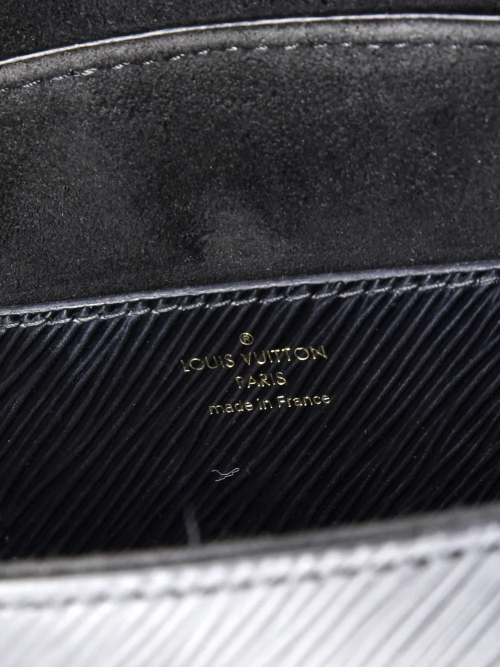 Pre-owned Louis Vuitton Braided Chain Twist Bag Epi Leather Mm Crossbody Bag In Black