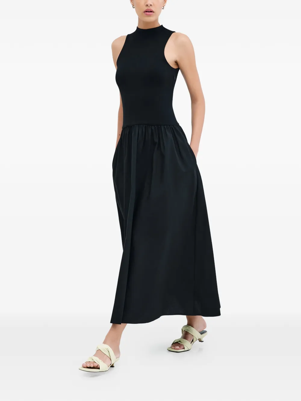 Marcella Montrose mouwloze gesmockte midi-jurk - Zwart