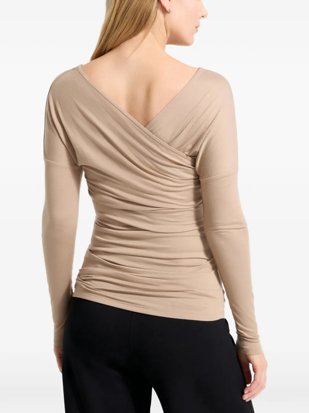 Marcella Jisoo T-shirt met lange mouwen en V-hals Beige