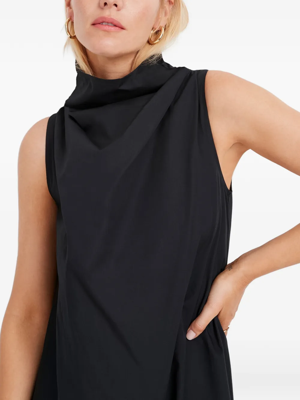 Marcella Minna maxi-jurk met hoge hals Zwart