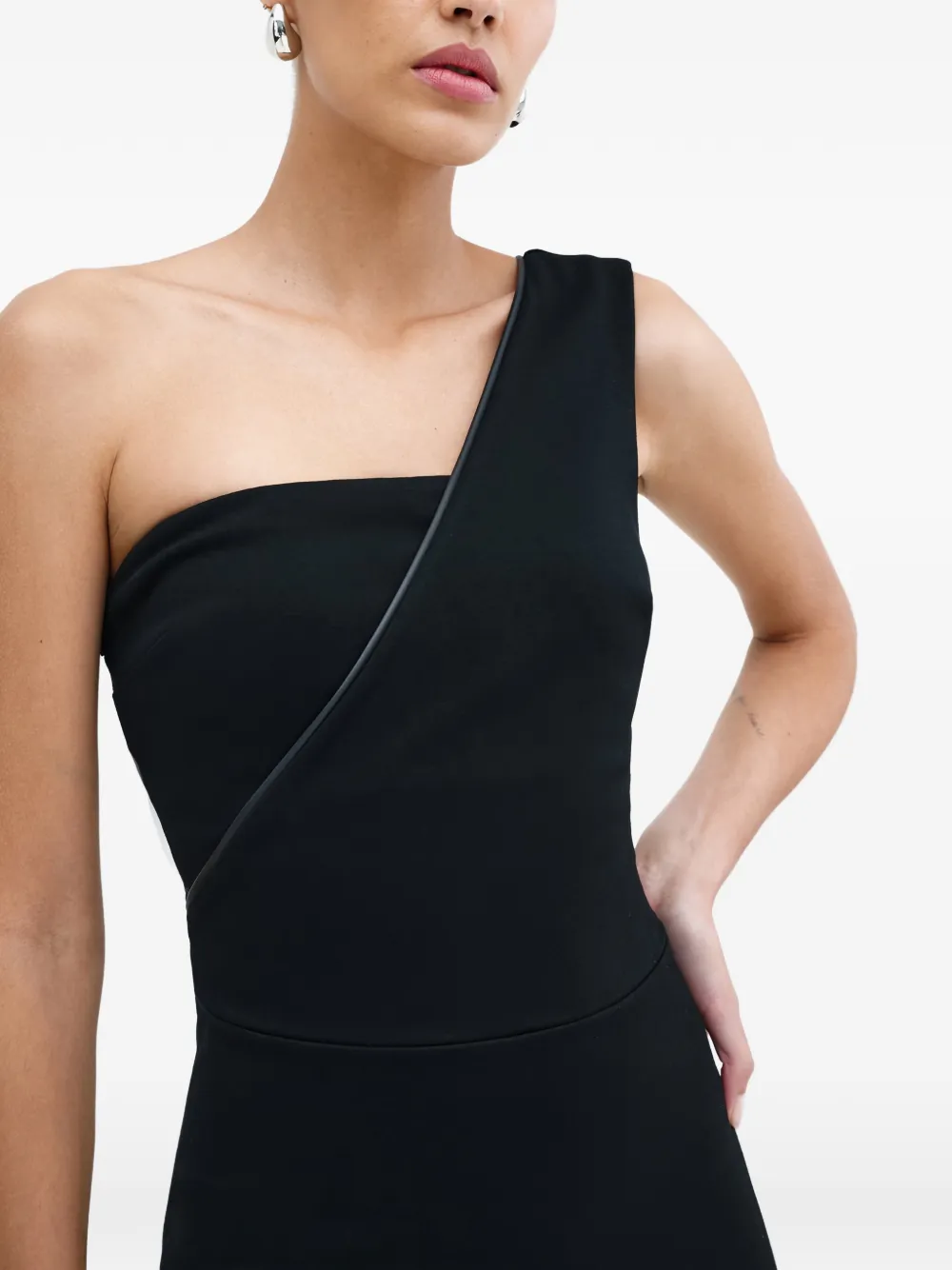 Marcella Nina asymmetrische midi-jurk Zwart