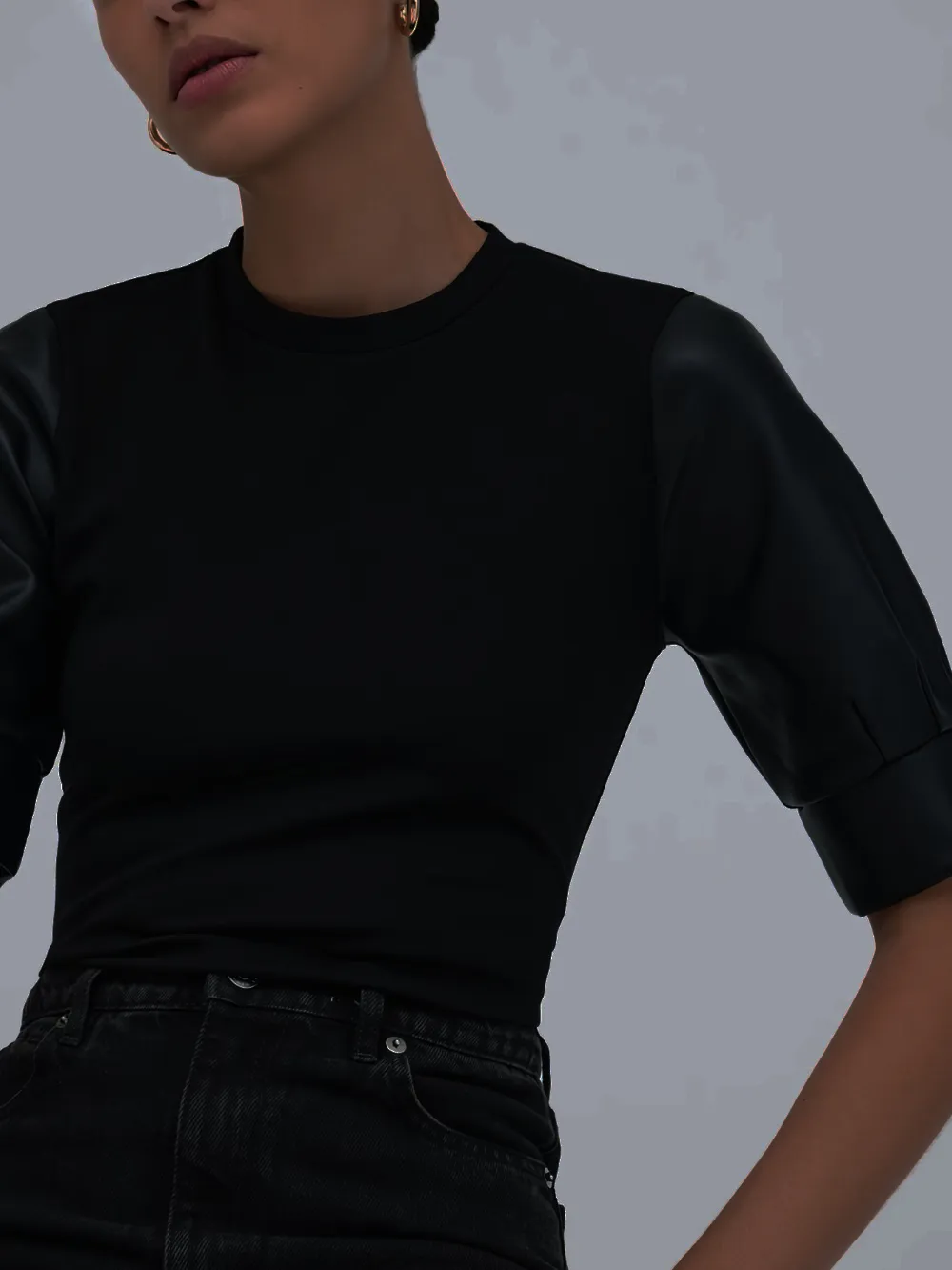 Marcella Trove top met pofmouwen Zwart