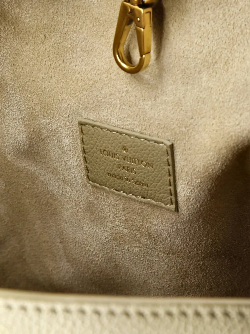 LOUIS VUITTON Pre-owned Low Key Calfskin Mm Hobo Bag In Green