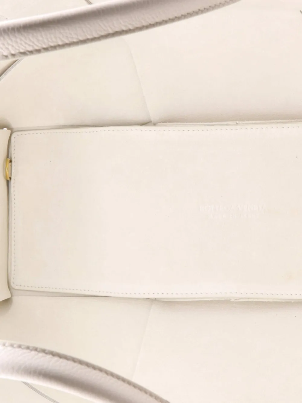 Pre-owned Bottega Veneta Arco Maxi Intrecciato Leather Medium Tote Bag In White