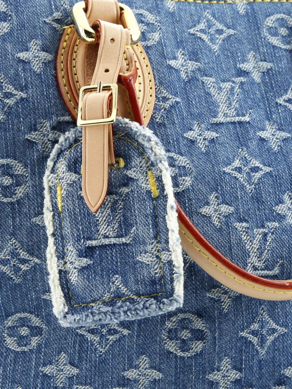 LOUIS VUITTON Pre-owned Onthego Monogram Denim Mm Tote Bag In Blue