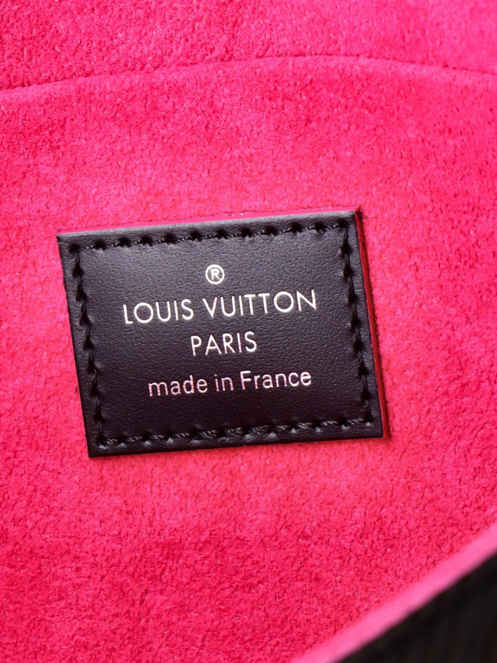 Pre-owned Louis Vuitton Felicie Pochette Epi Leather Crossbody Bag In Black