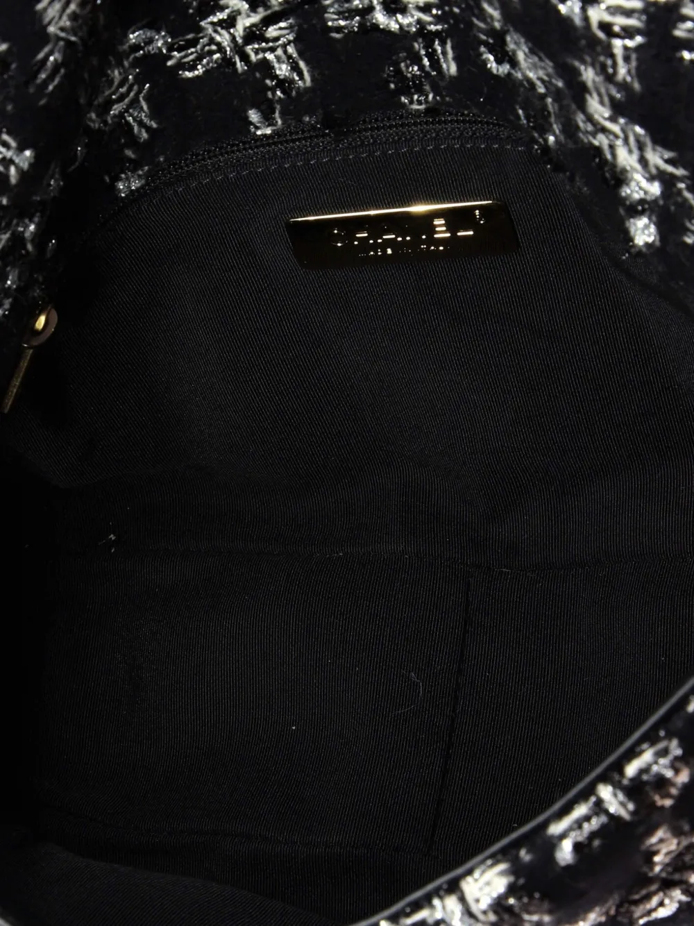 Pre-owned Chanel 19 Flap Bag Quilted Houndstooth Tweed And Ribbon Medium Shoulder Bag In Black