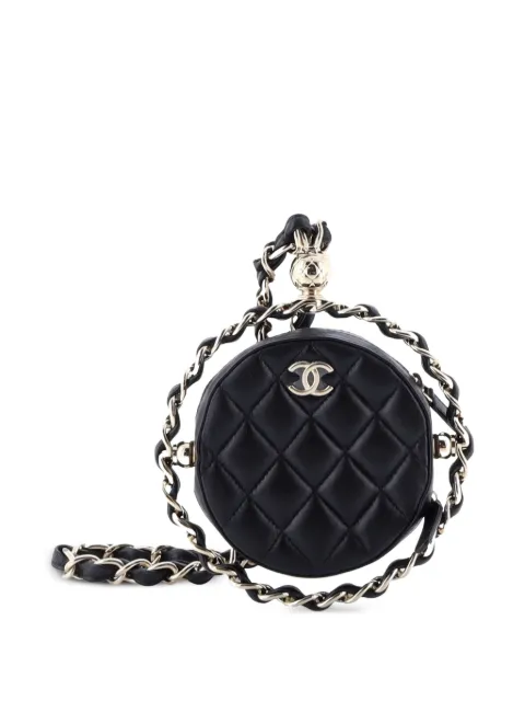 CHANEL Pre-Owned Frame Chain Around Round with Chain Quilted Lambskin Mini clutch bag
