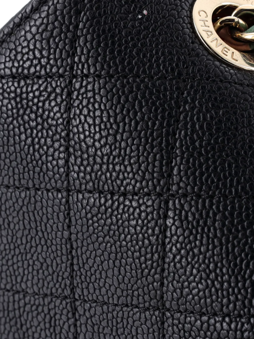 Pre-owned Chanel Thread Around Flap Bag Quilted Caviar Medium Shoulder Bag In Black