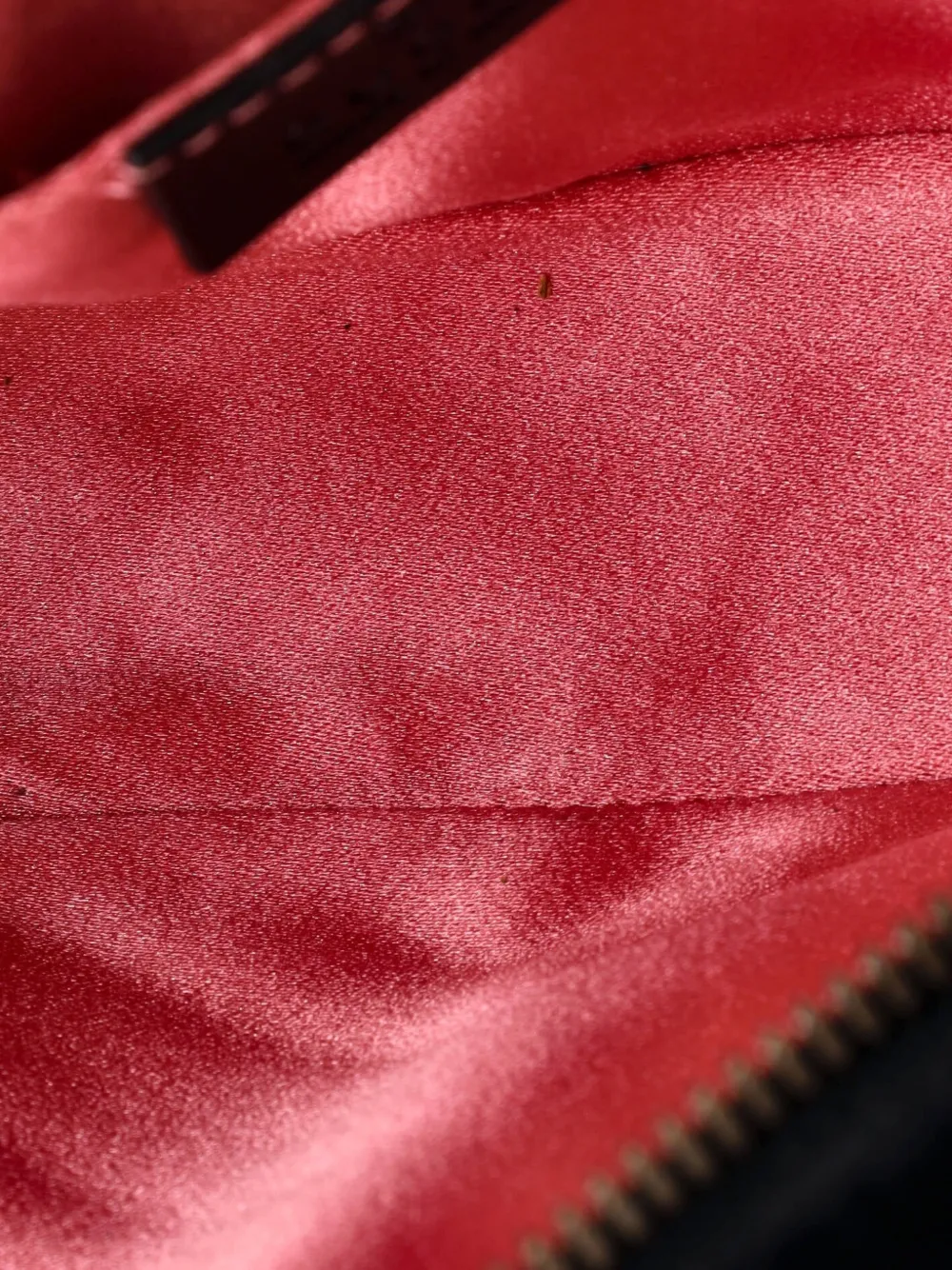 Pre-owned Gucci Gg Marmont Matelasse Velvet Belt Bag In Black