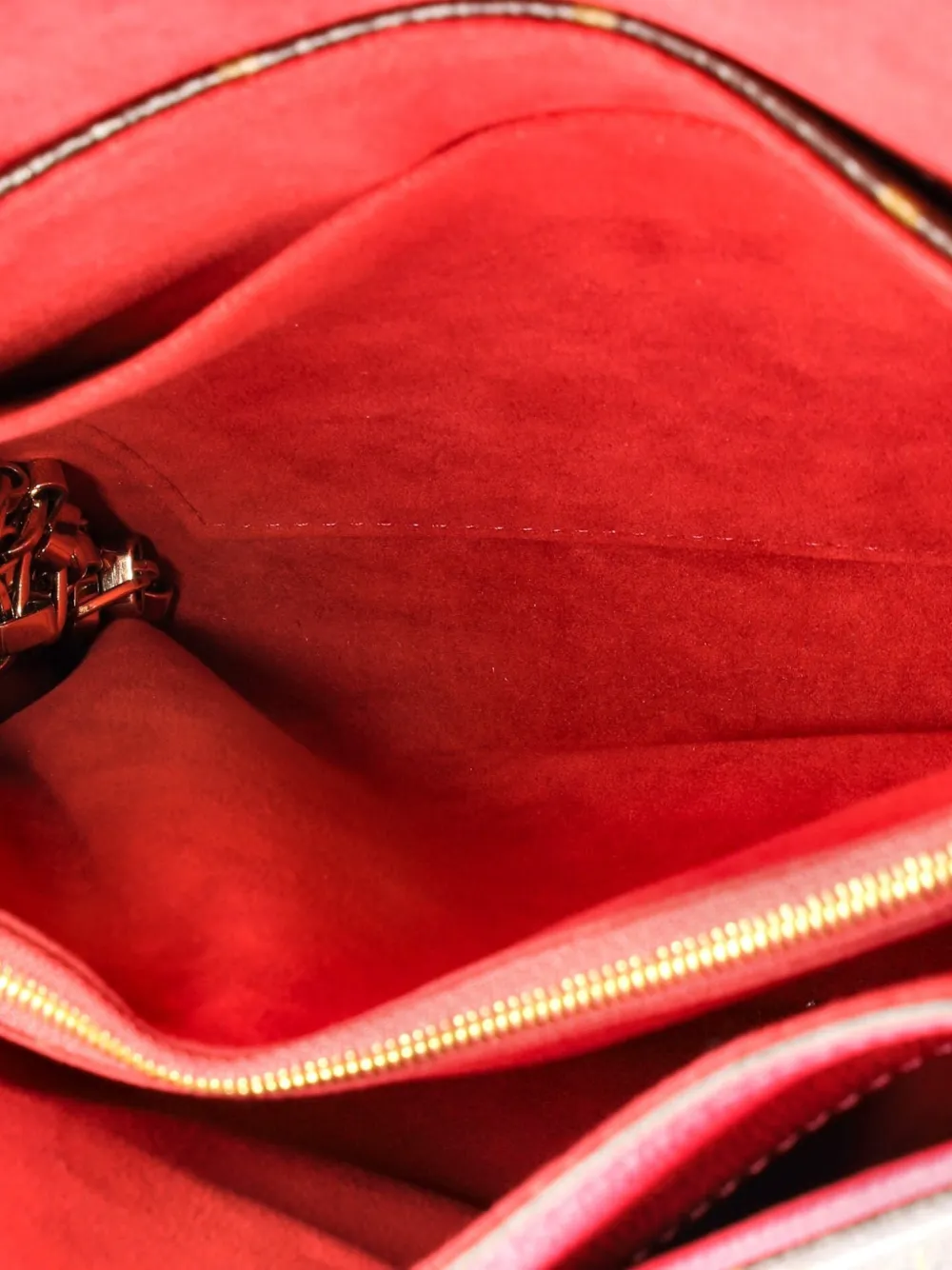 Pre-owned Louis Vuitton Pallas Chain Monogram Canvas And Calfskin Shoulder Bag In Brown