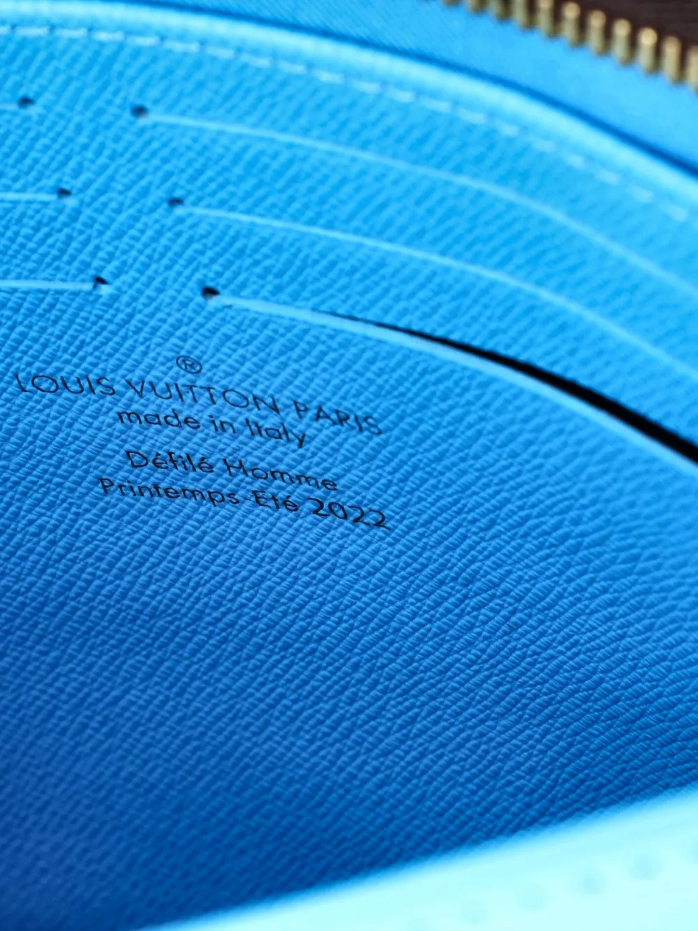 Pre-owned Louis Vuitton Pochette Voyage No.7 Trunk L'oeil Vintage Monogram Canvas Mm Clutch Bag In Blue