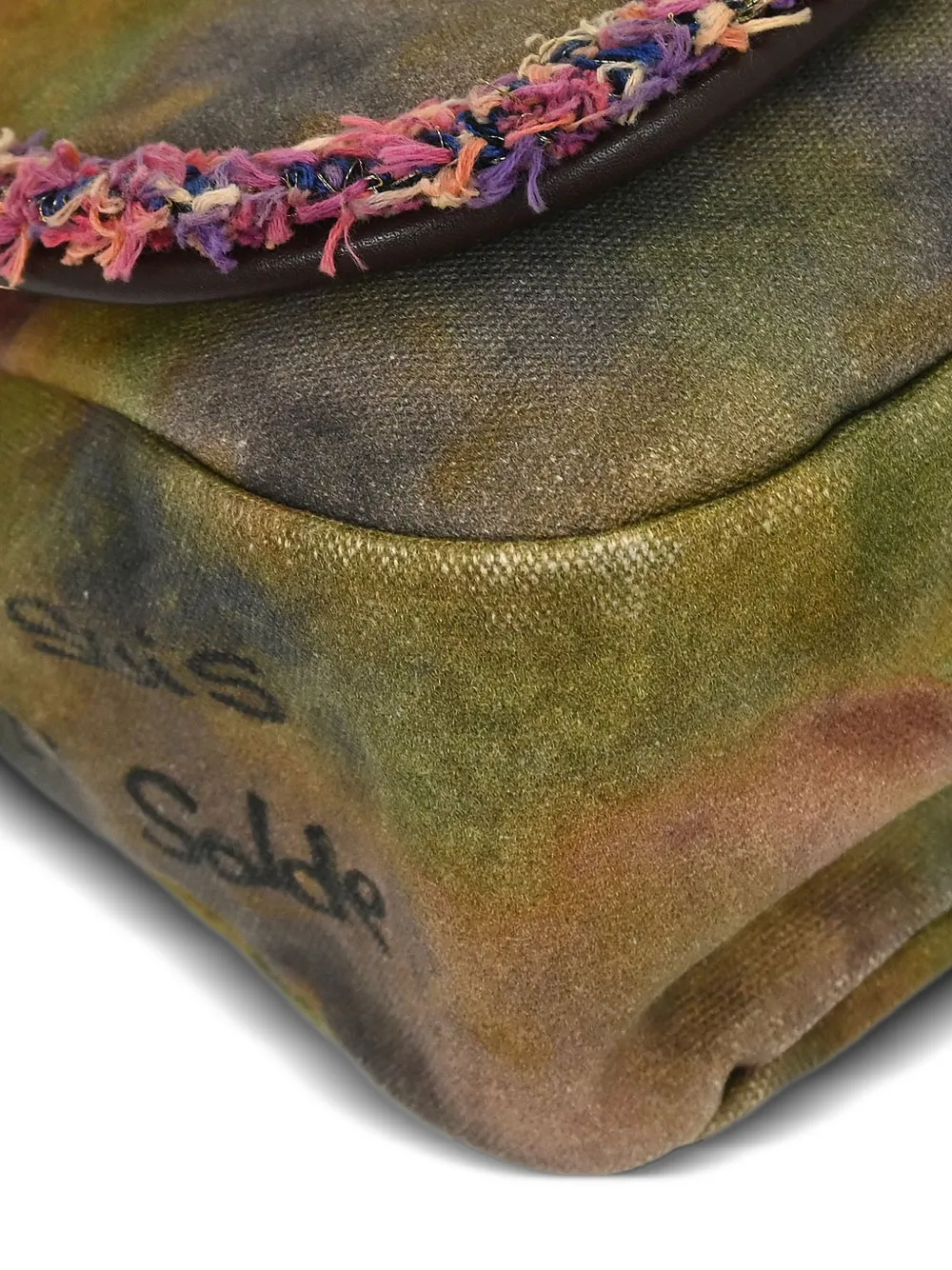Chanel Pre-owned 2015 Graffiti Shoulder Bag in Green, view 3