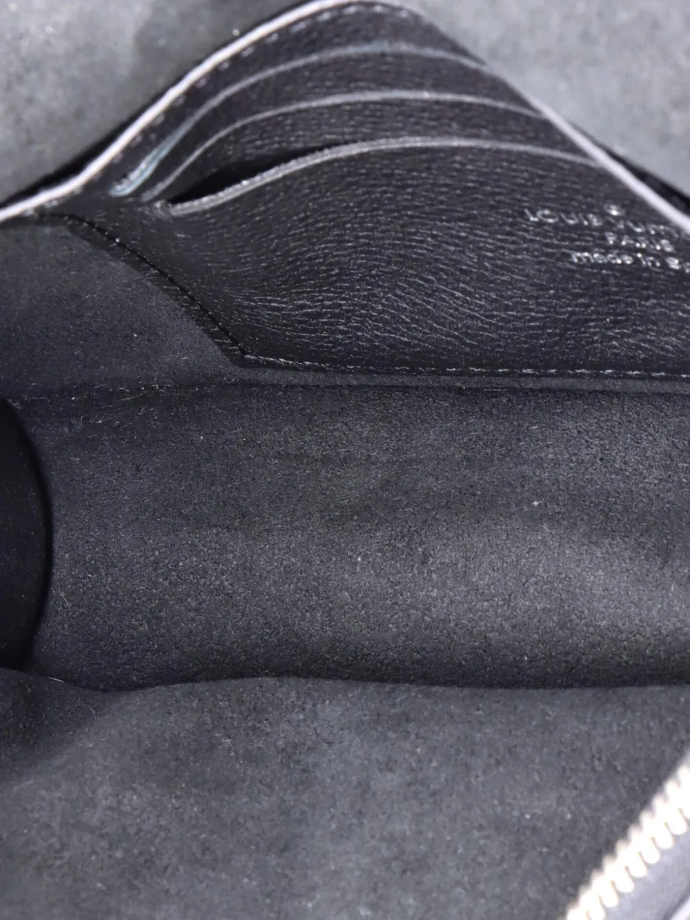 Pre-owned Louis Vuitton Mylockme Chain Pochette Leather Clutch Bag In Black