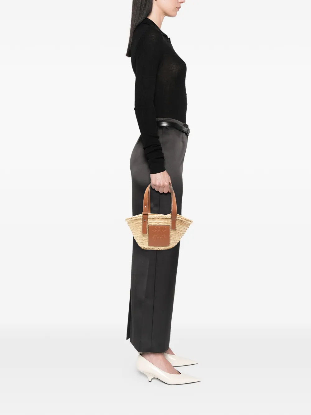 Loewe Pre-Owned 2021 Small Raffia Basket tote bag | Estilos de archivo | Image 2