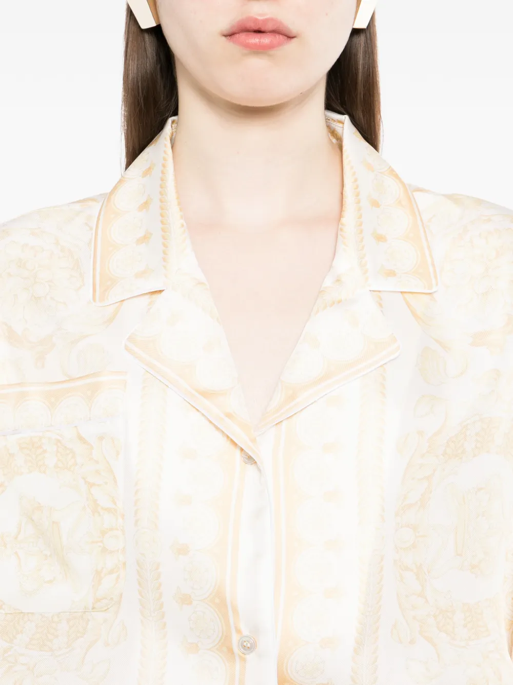 Versace Blouse met patroon Beige
