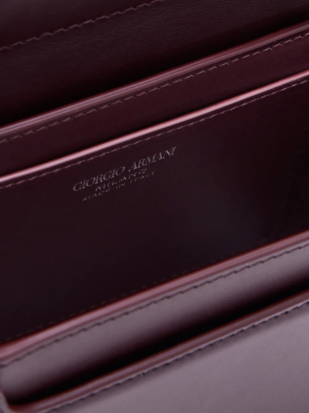 Giorgio Armani x 10 Corso Como kleine schoudertas met drukslot Rood