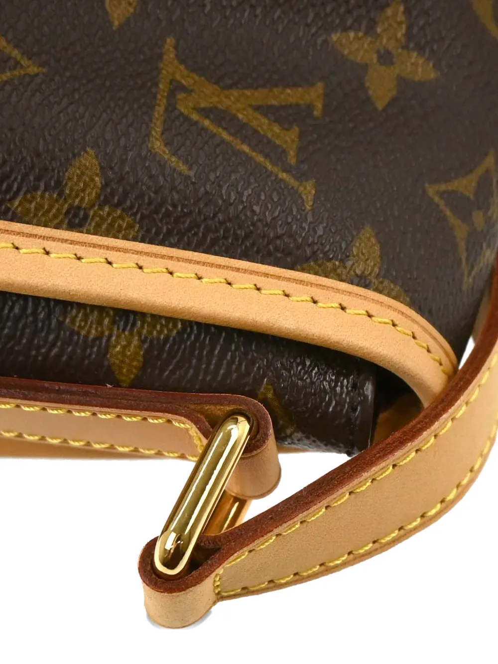 2011 Pm Menilmontant Shoulder Bag