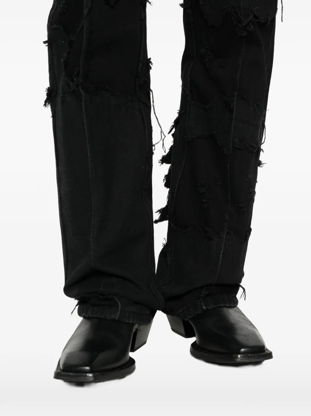Who Decides War Ruin gerafelde broek Zwart