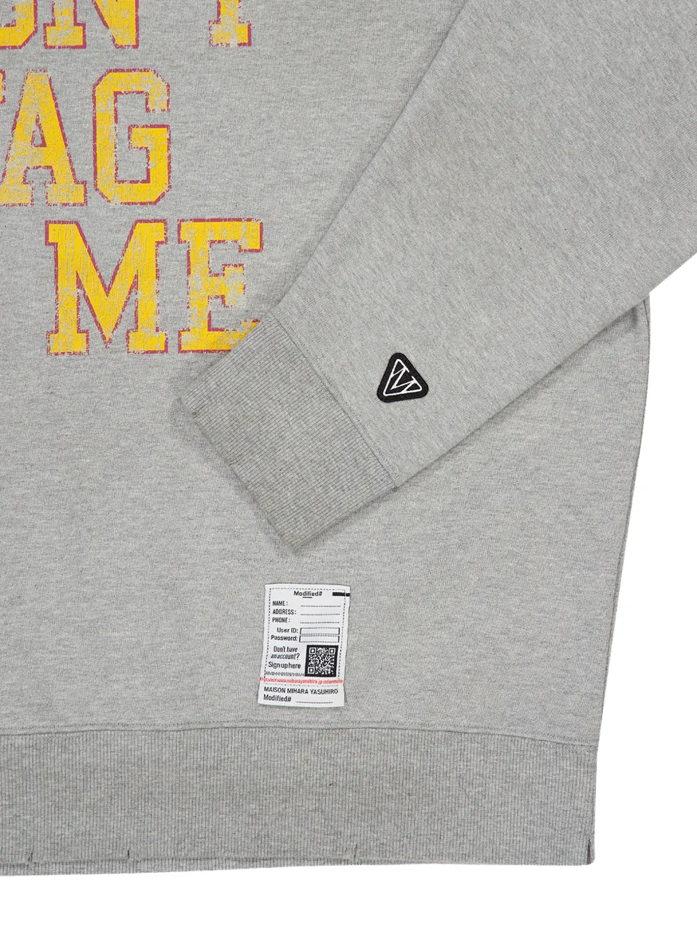 Maison MIHARA YASUHIRO Sweater met tekst en gerafeld effect Grijs