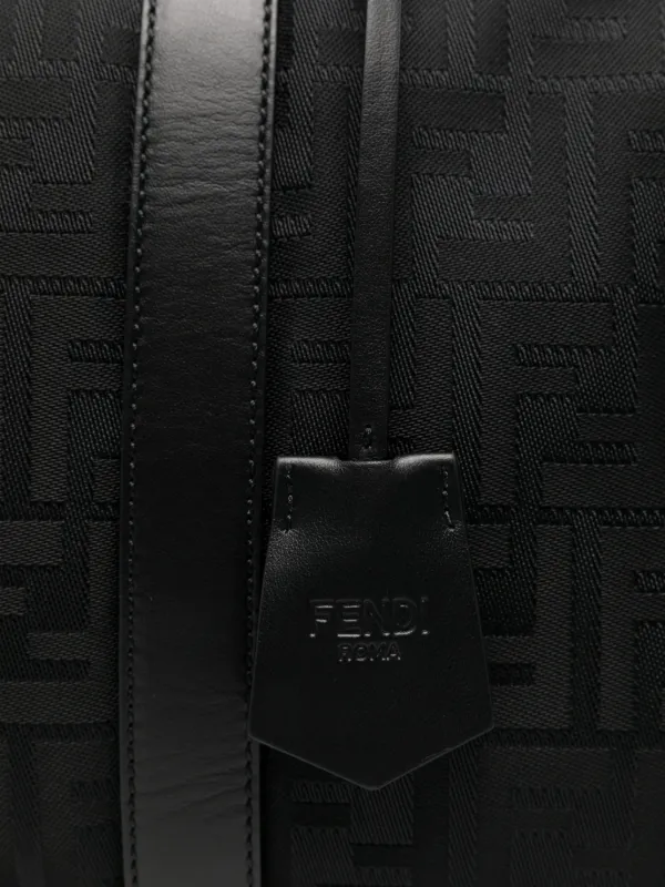 FENDI モノグラム ボストンバッグ | ブラック | FARFETCH JP